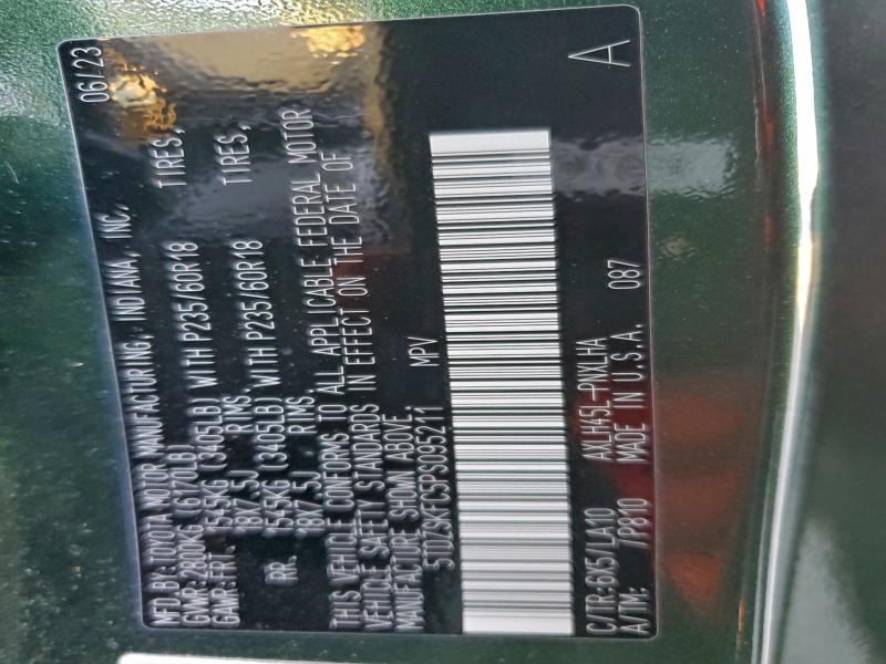 Фото 13 - TOYOTA SIENNA