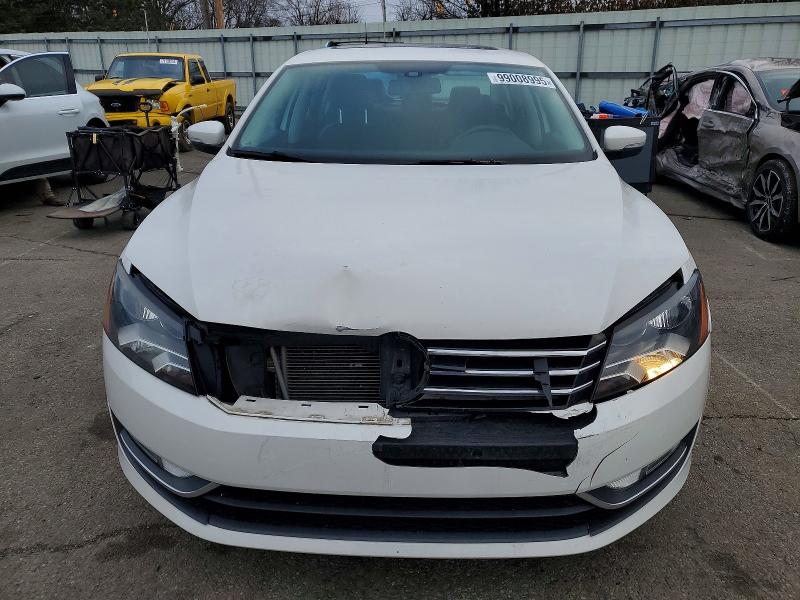 Фото 5 - VOLKSWAGEN PASSAT