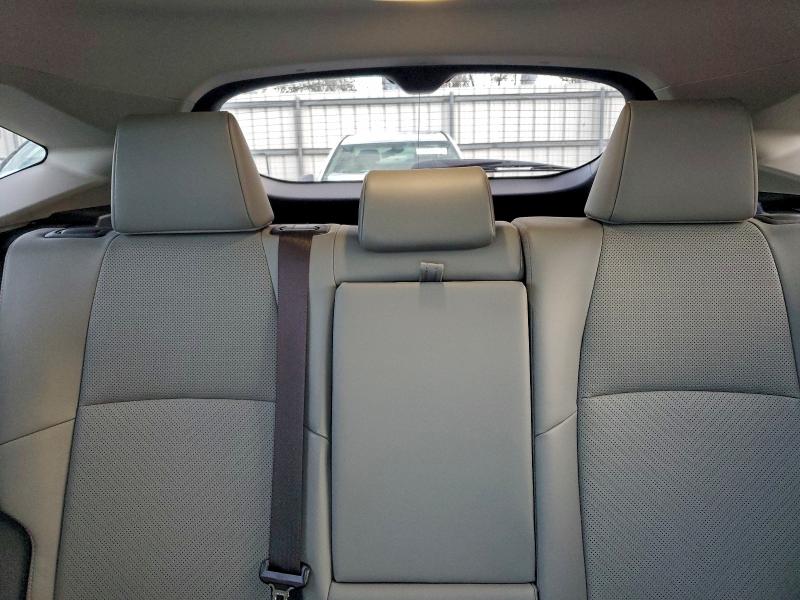 Фото 10 - TOYOTA VENZA