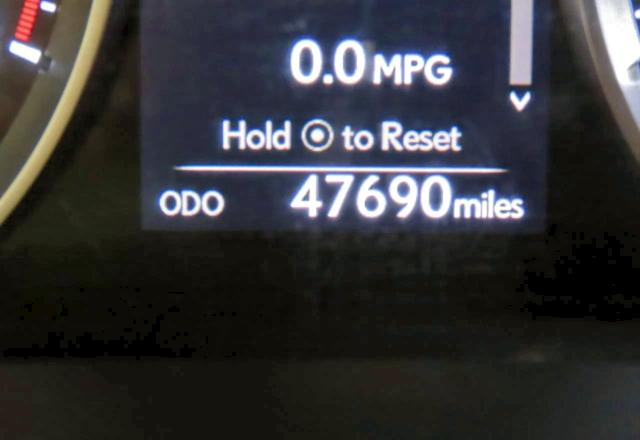 Фото 8 - LEXUS IS