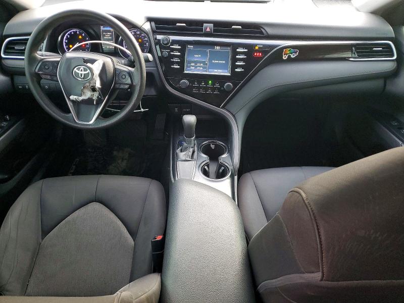 Фото 8 - TOYOTA CAMRY