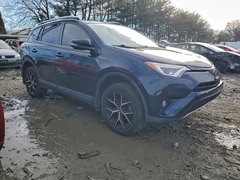 Фото 4 - TOYOTA RAV4