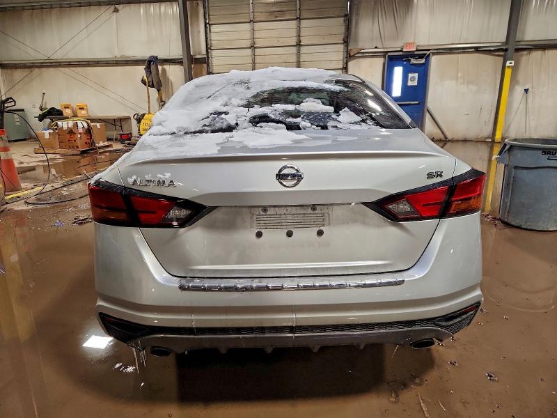 Фото 6 - NISSAN ALTIMA