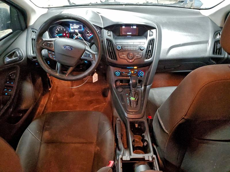 Фото 8 - FORD FOCUS