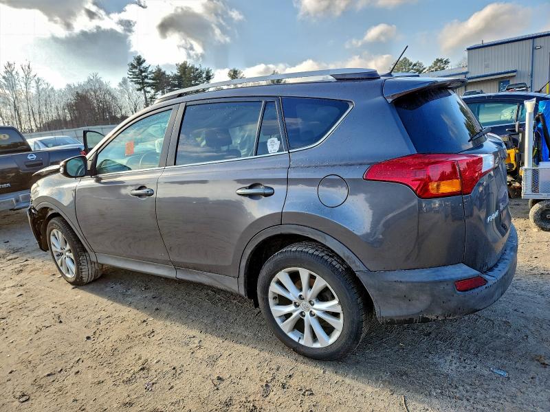 Фото 2 - TOYOTA RAV4