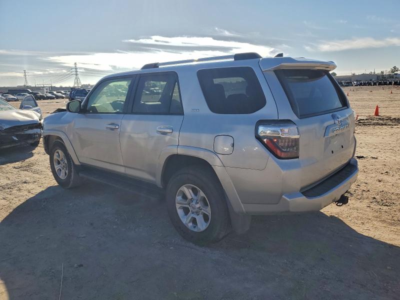 Фото 2 - TOYOTA 4RUNNER