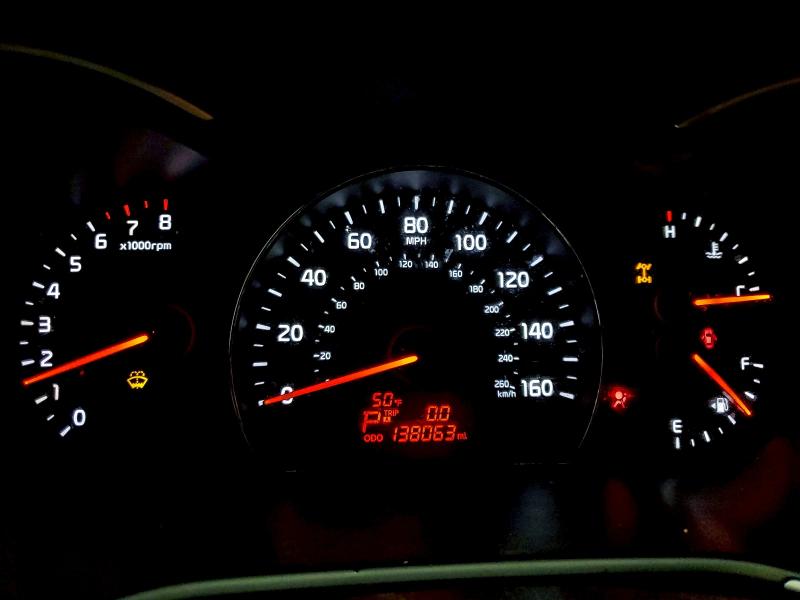 Фото 9 - KIA SORENTO