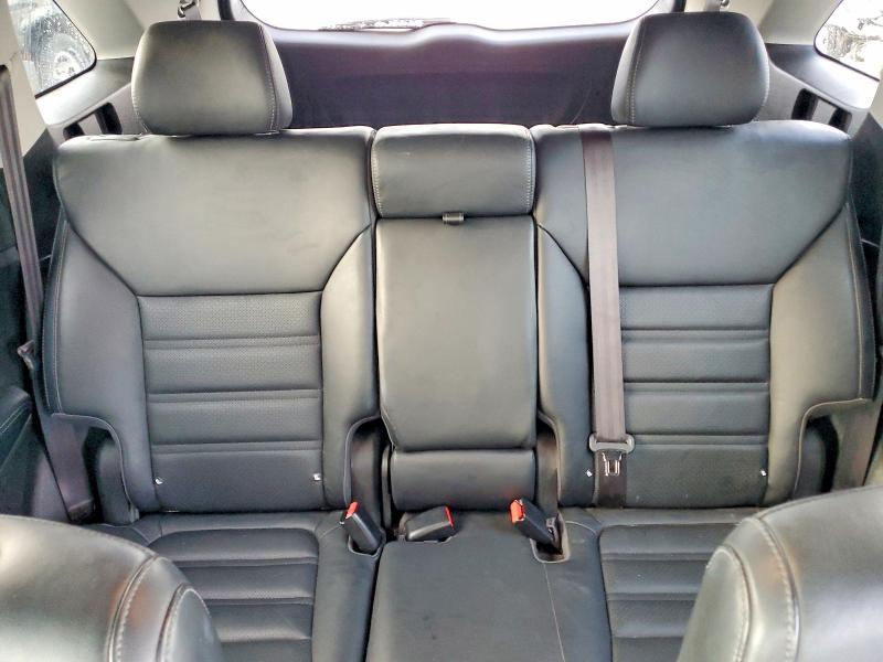 Фото 10 - KIA SORENTO