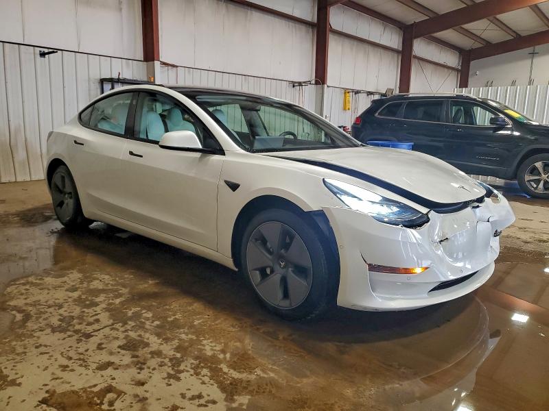 Фото 4 - TESLA MODEL 3