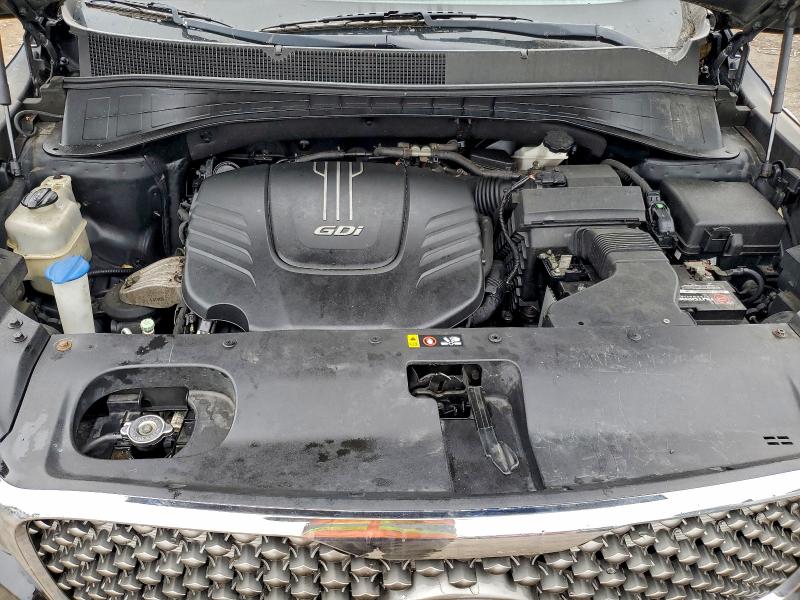 Фото 12 - KIA SORENTO