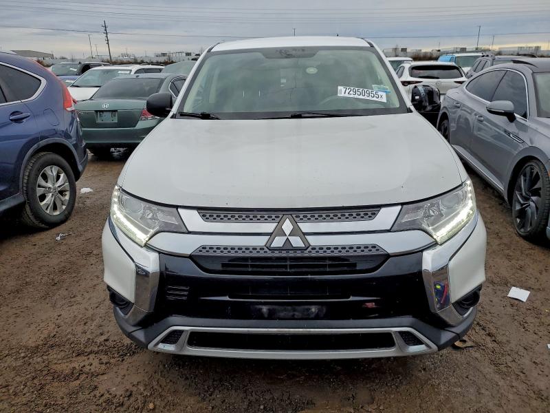 Фото 5 - MITSUBISHI OUTLANDER