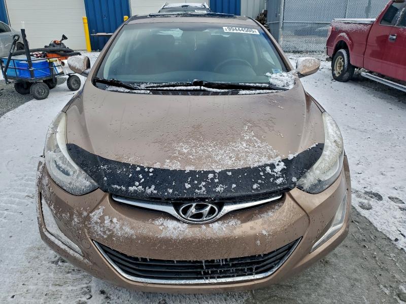 Фото 5 - HYUNDAI ELANTRA