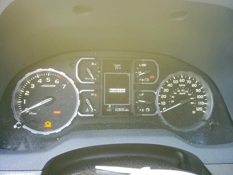 Фото 9 - TOYOTA TUNDRA