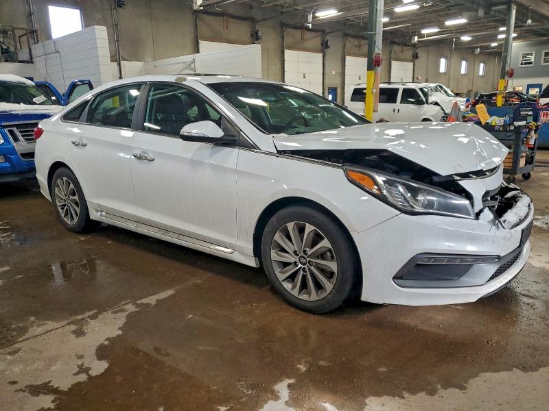 Фото 4 - HYUNDAI SONATA