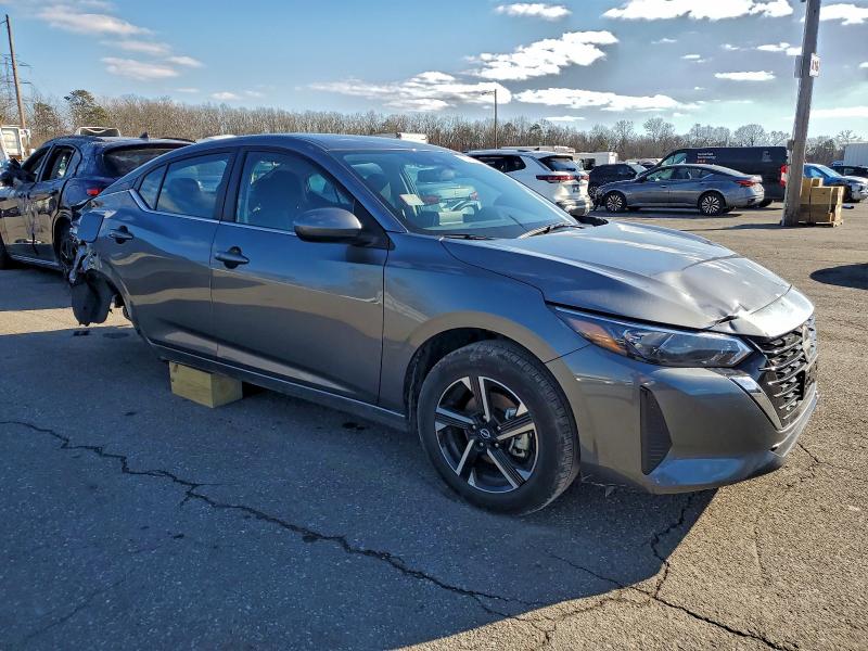 Фото 4 - NISSAN SENTRA