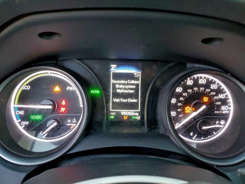 Фото 9 - TOYOTA CAMRY