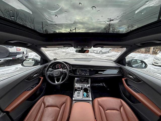 Фото 8 - AUDI Q8