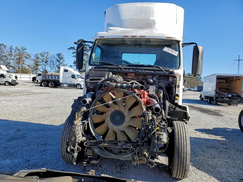 Фото 9 - VOLVO All Models