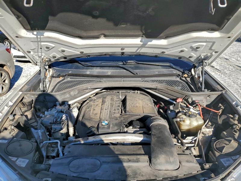 Фото 12 - BMW X5