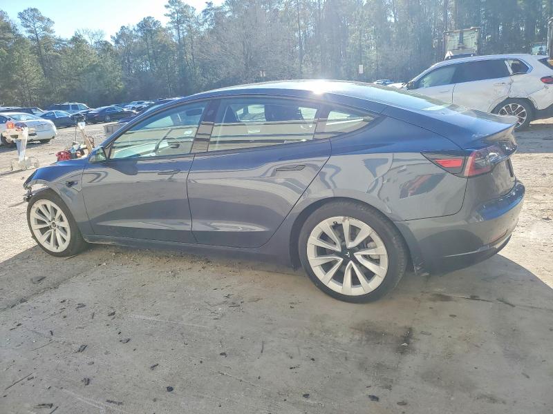 Фото 2 - TESLA MODEL 3