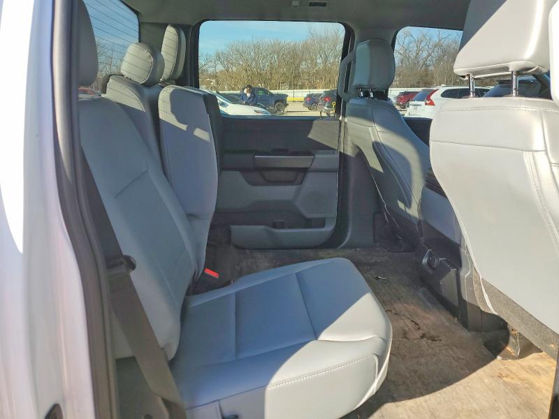 Фото 10 - FORD F150