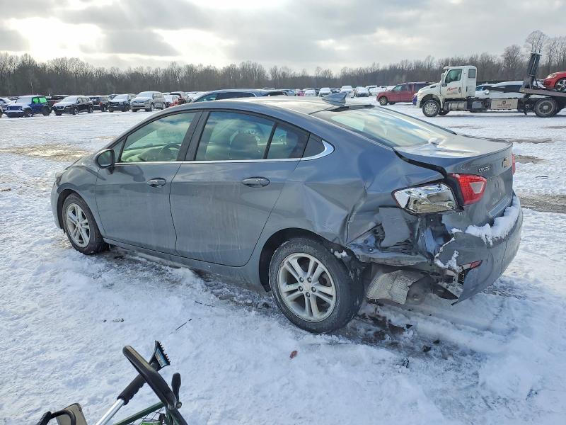 Фото 2 - CHEVROLET CRUZE