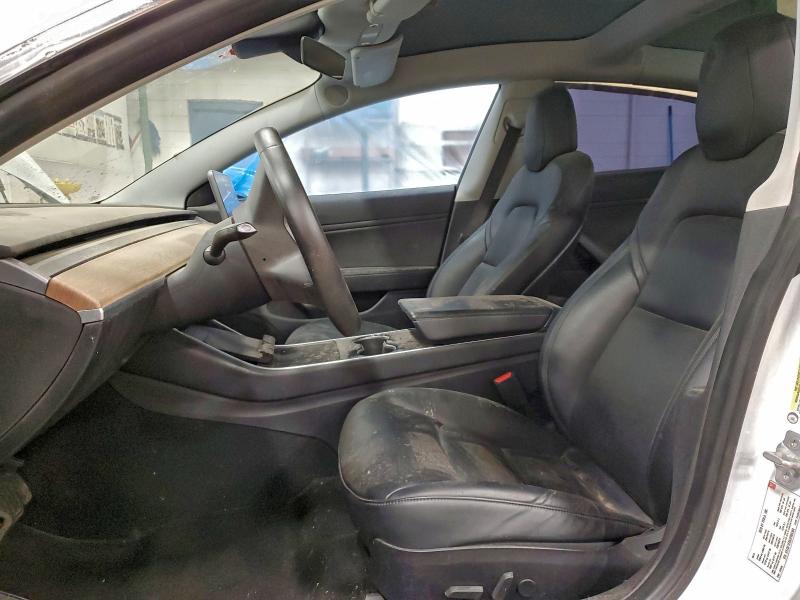 Фото 7 - TESLA MODEL 3