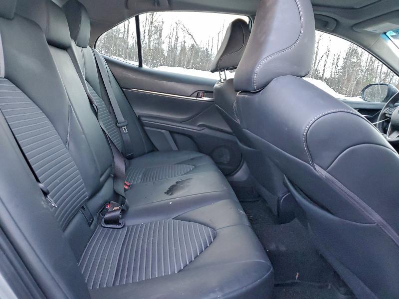 Фото 10 - TOYOTA CAMRY