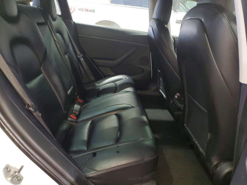 Фото 10 - TESLA MODEL 3