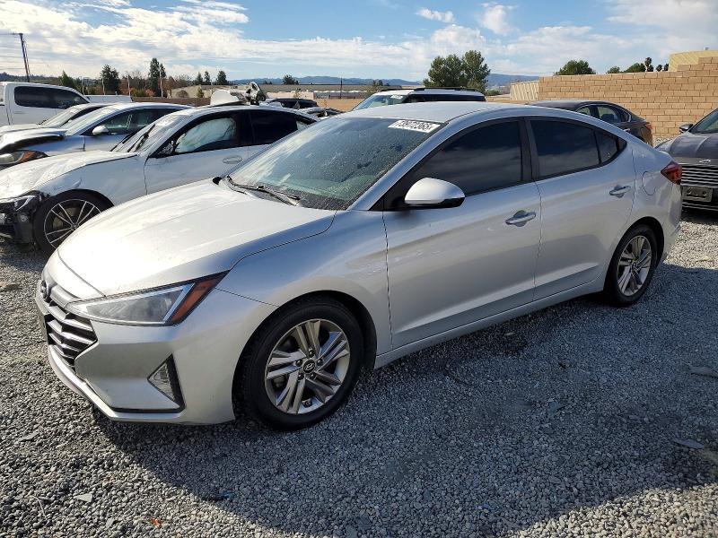 Фото 1 - HYUNDAI ELANTRA