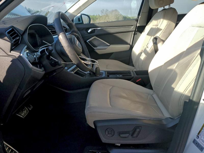 Фото 7 - AUDI Q3