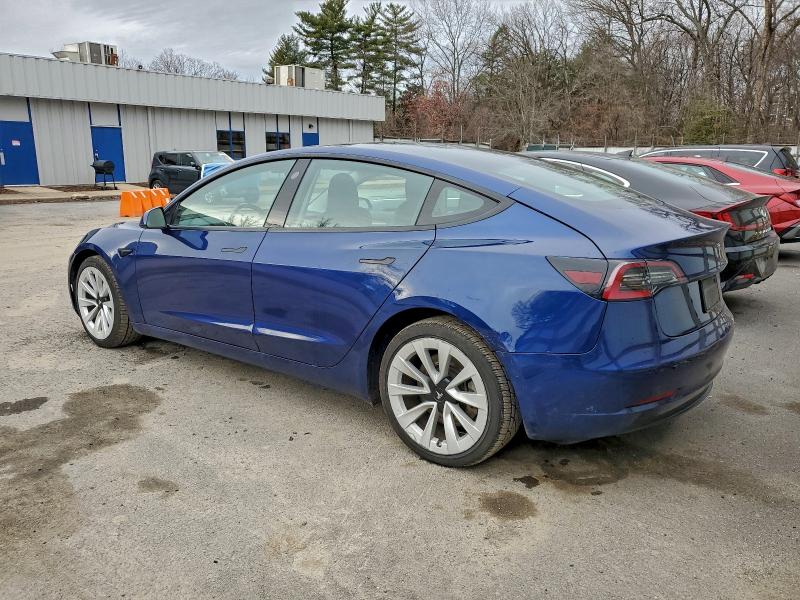 Фото 2 - TESLA MODEL 3