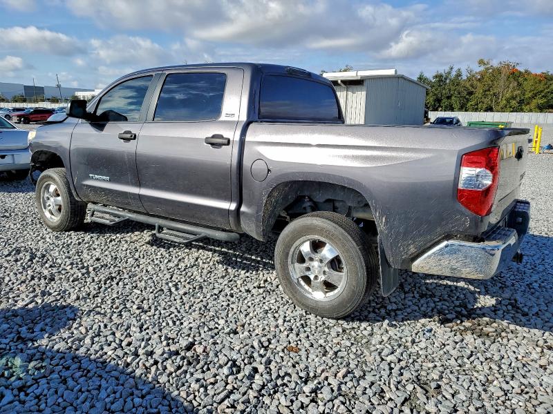 Фото 2 - TOYOTA TUNDRA