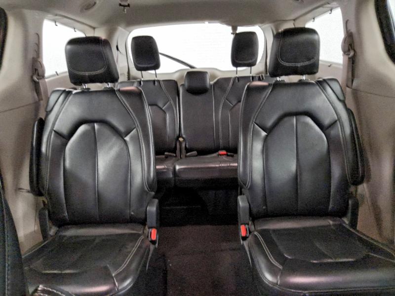 Фото 10 - CHRYSLER PACIFICA