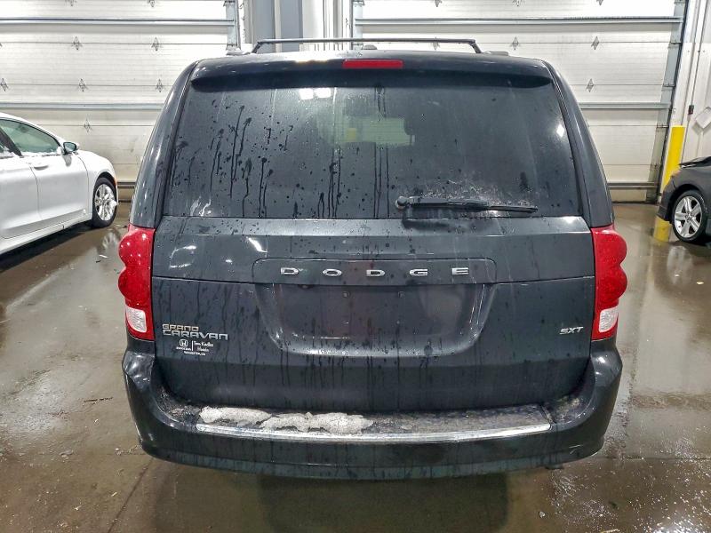 Фото 6 - DODGE CARAVAN