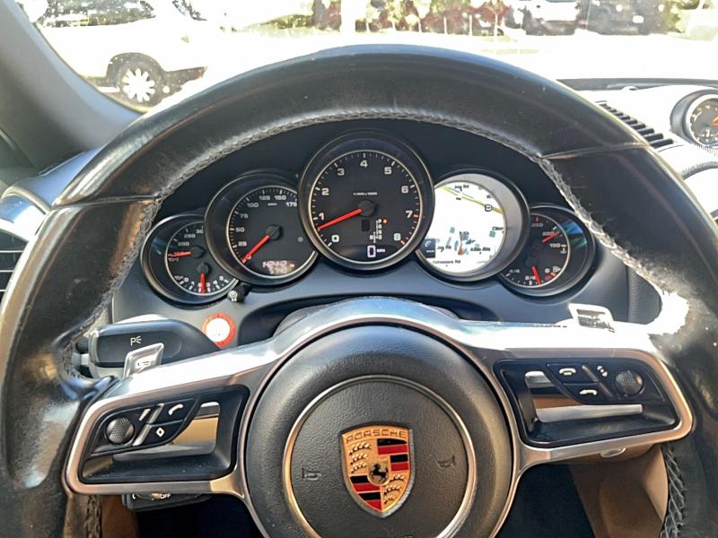 Фото 8 - PORSCHE CAYENNE