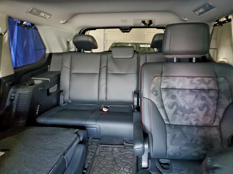 Фото 10 - TOYOTA SEQUOIA