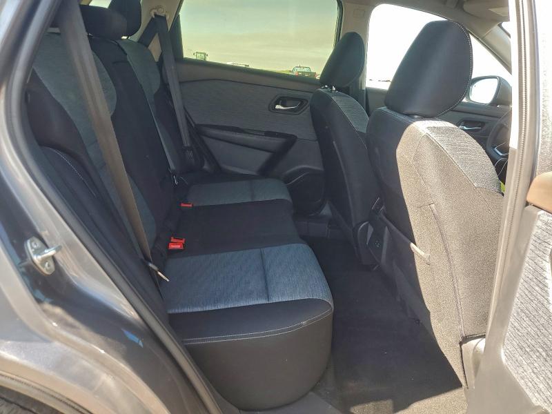 Фото 10 - NISSAN ROGUE