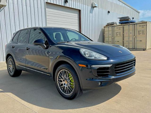 Фото 1 - PORSCHE CAYENNE