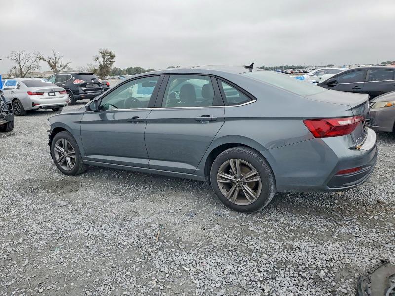 Фото 2 - VOLKSWAGEN JETTA