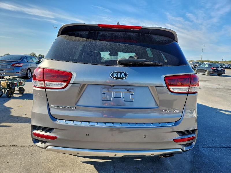 Фото 6 - KIA SORENTO