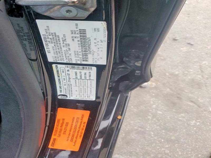 Фото 13 - FORD FUSION