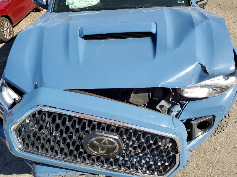 Фото 11 - TOYOTA TACOMA