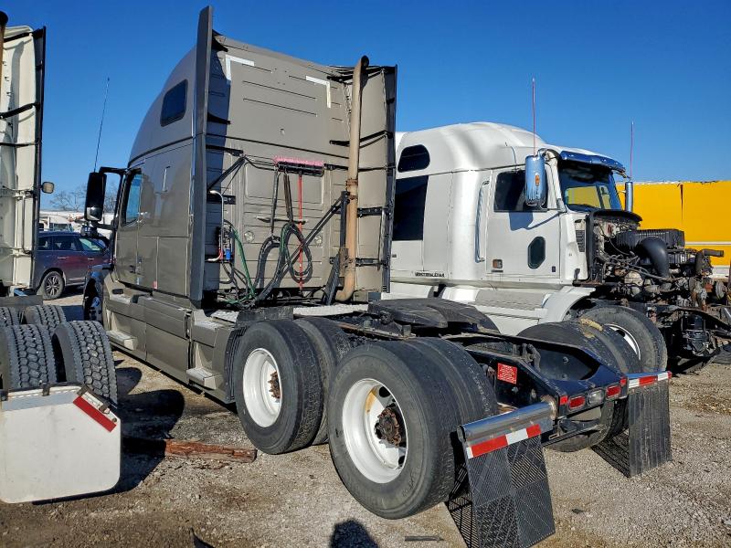 Фото 3 - VOLVO All Models