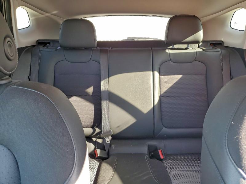 Фото 10 - CHEVROLET TRAX