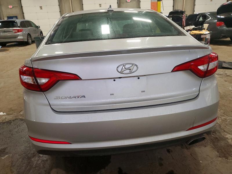 Фото 6 - HYUNDAI SONATA