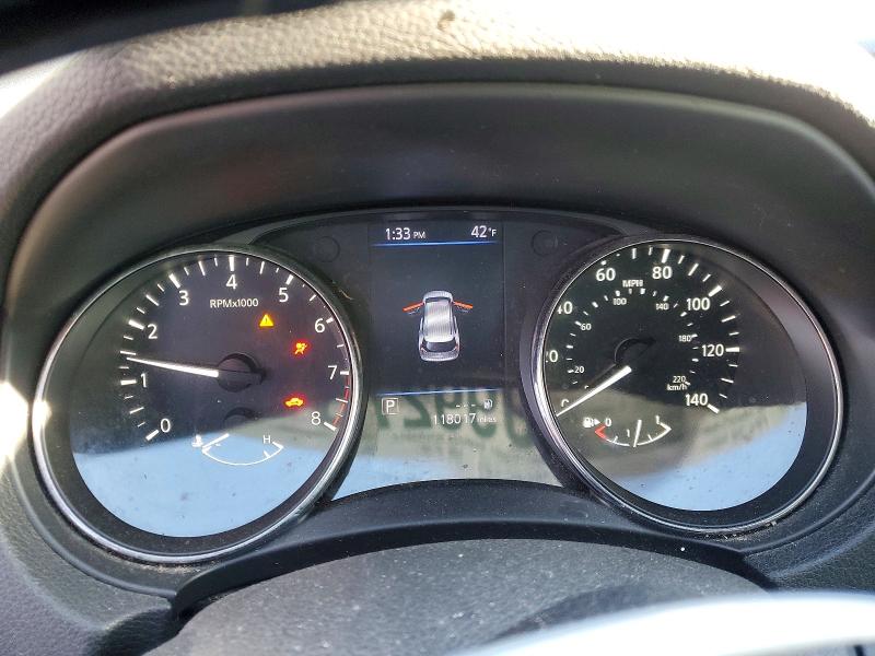 Фото 9 - NISSAN ROGUE