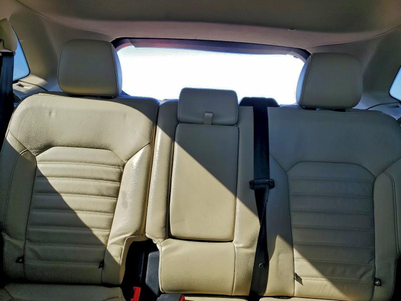 Фото 10 - FORD EDGE