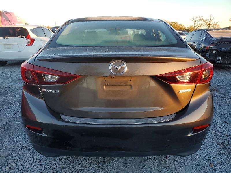 Фото 6 - MAZDA 3