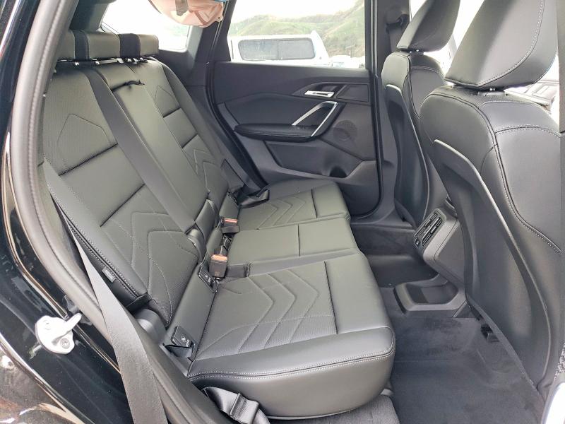 Фото 11 - BMW X1